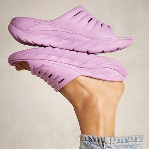 NWT FREE PEOPLE X HOKA Ora recovery slides